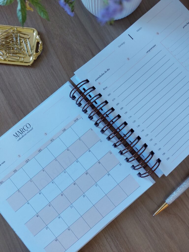 Calendário mensal quadradinha