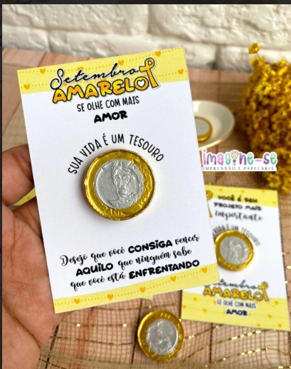 cartão com moeda chocolate