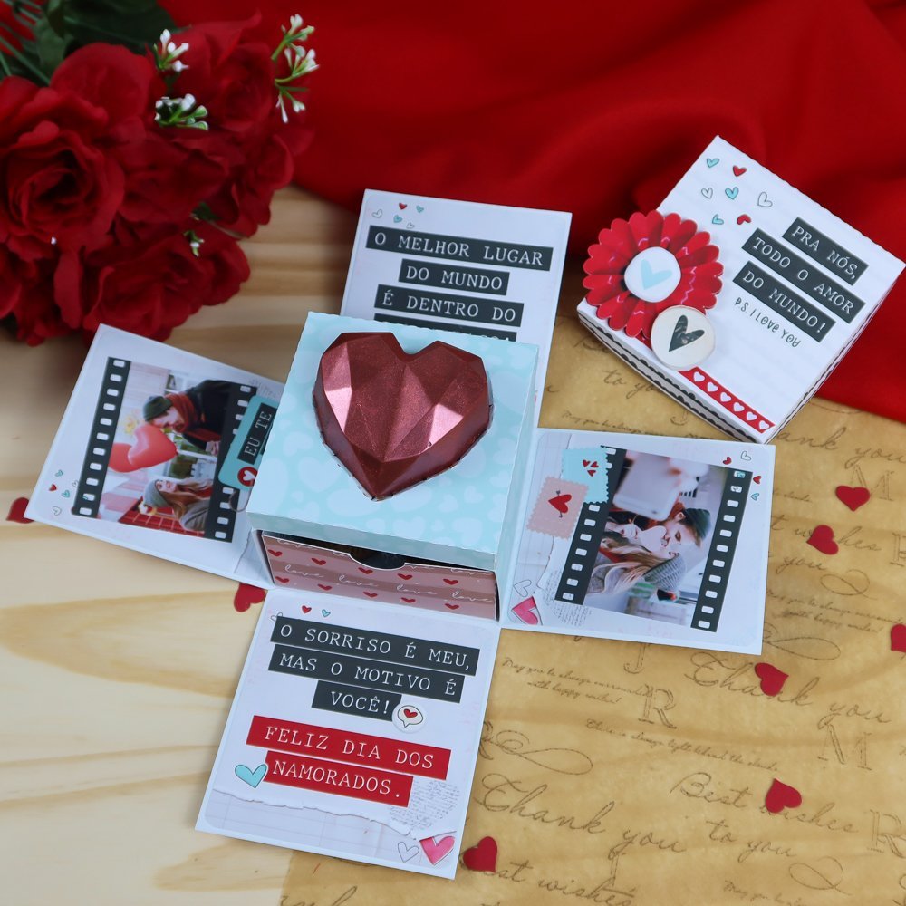 03-Caixa-Mini-Explosao-Coracao-e-Doces-3.jpg Caixa Mini Explosão Coração e Doces – Namorados 2023 - Imagem 1