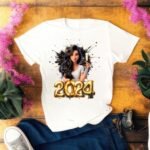 Artes Camisas AI Ano Novo 2024 (Yukina) - Imagem 3