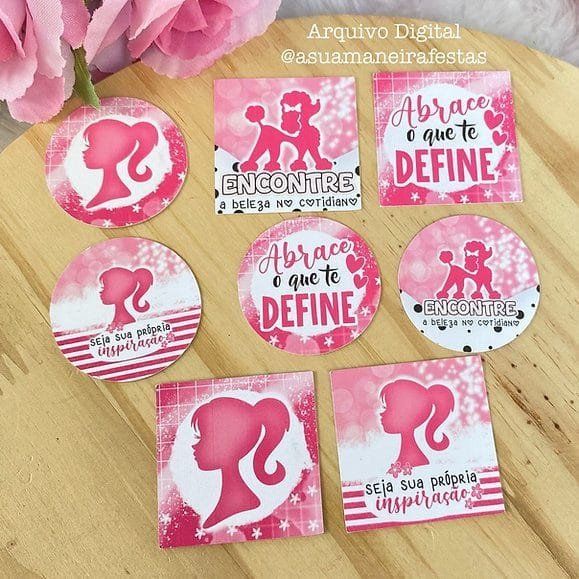 13e6fb_d928a50471674d83afe8f421e43a98abmv2.jpg Combo - Rosa Bem BarbEzinha - Imagem 9