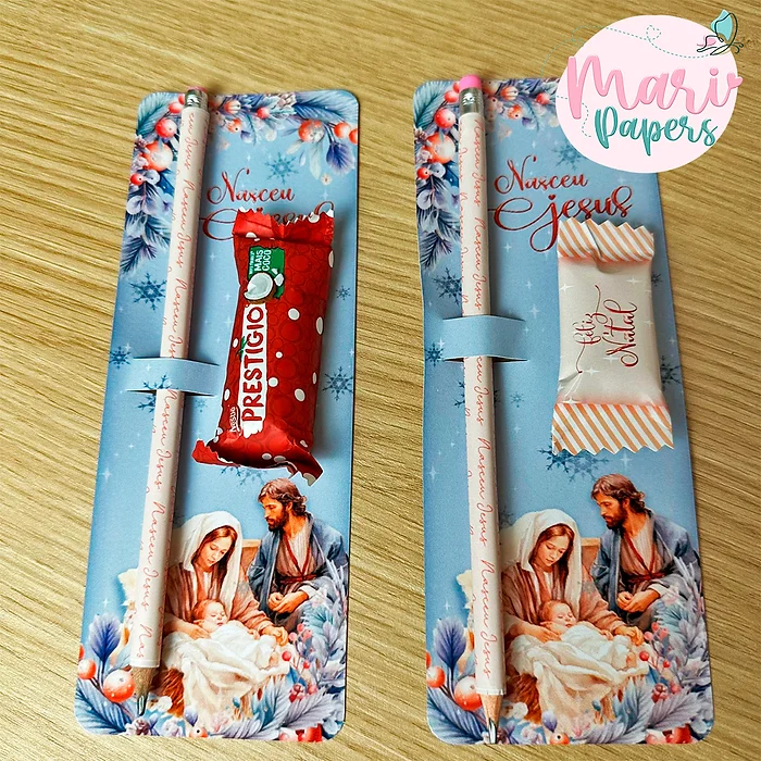 42b9aa_1ae798e009054169bcd8552b33db3eacmv2-1.webp Coletiva Nasceu Jesus (Mari Papers) - Imagem 3