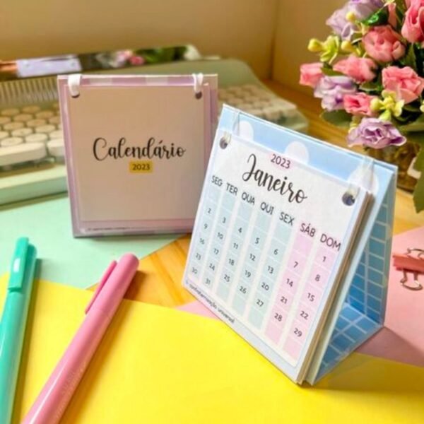 Kit Digital Calendário de Mesa 2023 - Imagem 5
