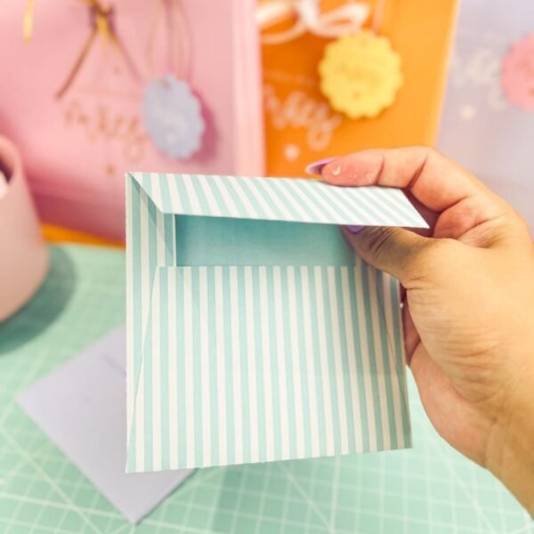 Kit Presente Sacolas e Tags - Imagem 3