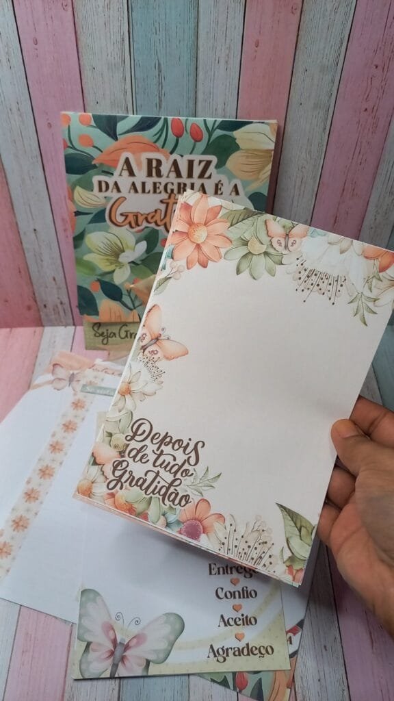 WhatsApp-Image-2023-07-10-at-18.46.48-scaled-1.jpeg Gratidão Muda Tudo - Pack Printables - Imagem 10