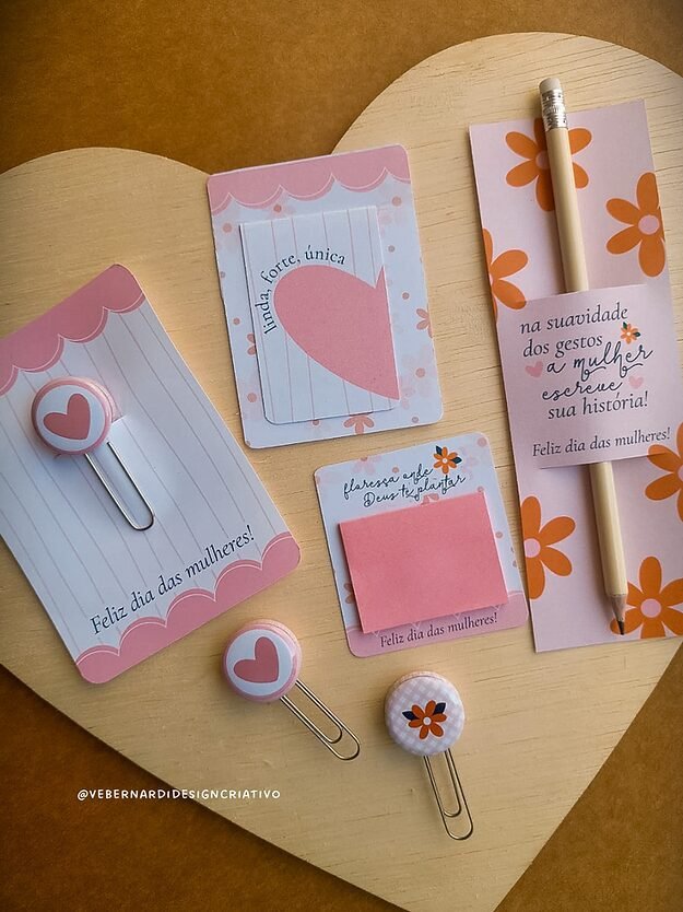 f92047_0cb4fba4bb604ffeb9ff3f34e2895279mv2 Kit Mimos Dia da Mulher - Imagem 1