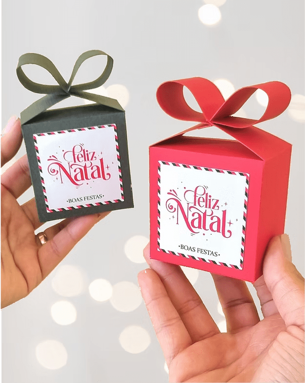 462be9_d1afa53b09004f6ca024a28a94ca9b75mv2 Caixa Laço - Imagem 1