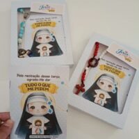 Caixa Terço + Livrinho A6 - Terço Divina Misericórdia (Abelhinha)